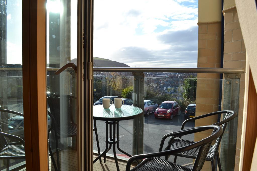 Parc Y Bryn Luxury Penthouse Apartment Αμπερίστγουιθ Εξωτερικό φωτογραφία